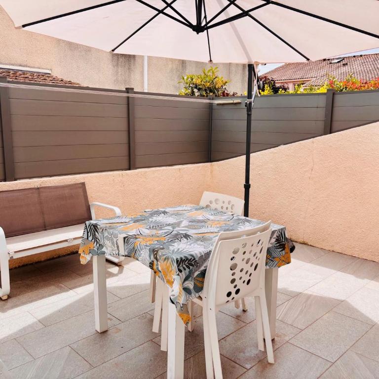 Appt RDC tout confort Clim Parking Terrasse - Apartamento de 1 dormitorio - 1