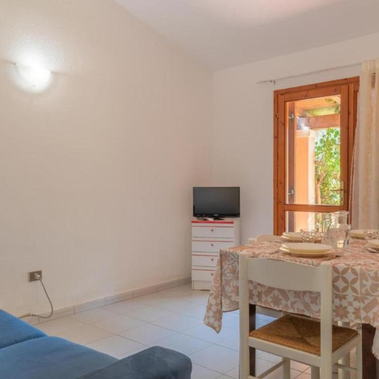 Outstanding Residenze Gallura 2Bedrm sleep 6 plus possible additional Child bed - Apartment - 2