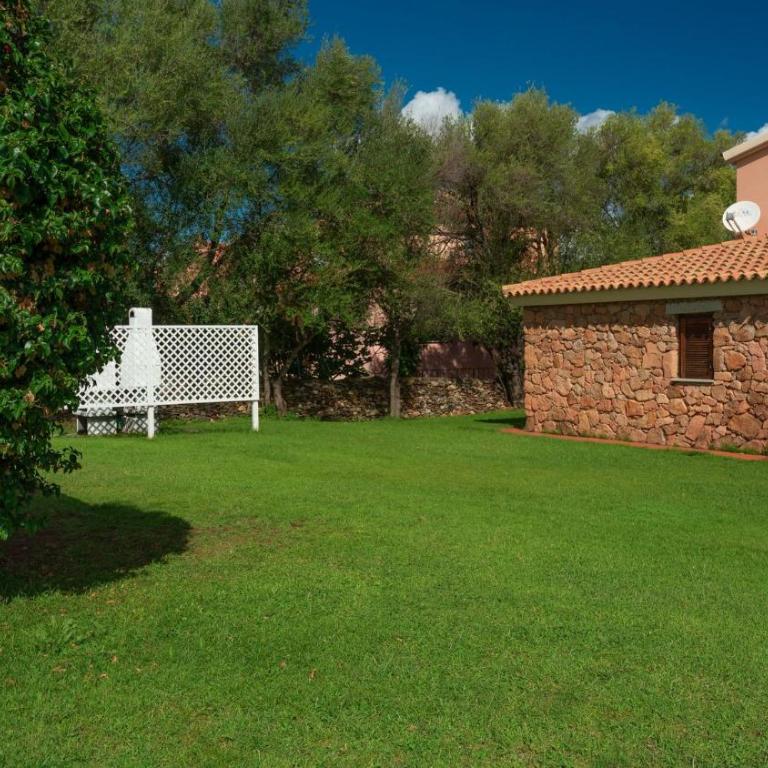 Outstanding Residenze Gallura 2Bedrm sleep 6 plus possible additional Child bed - Apartment - 22