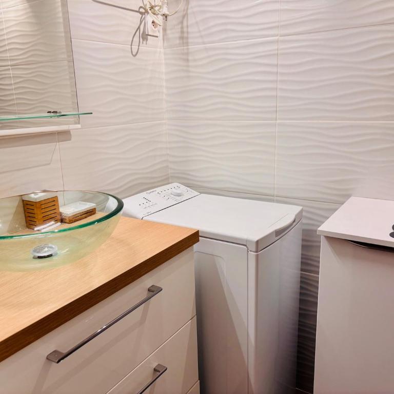 Appt RDC tout confort Clim Parking Terrasse - Apartamento de 1 dormitorio - 5