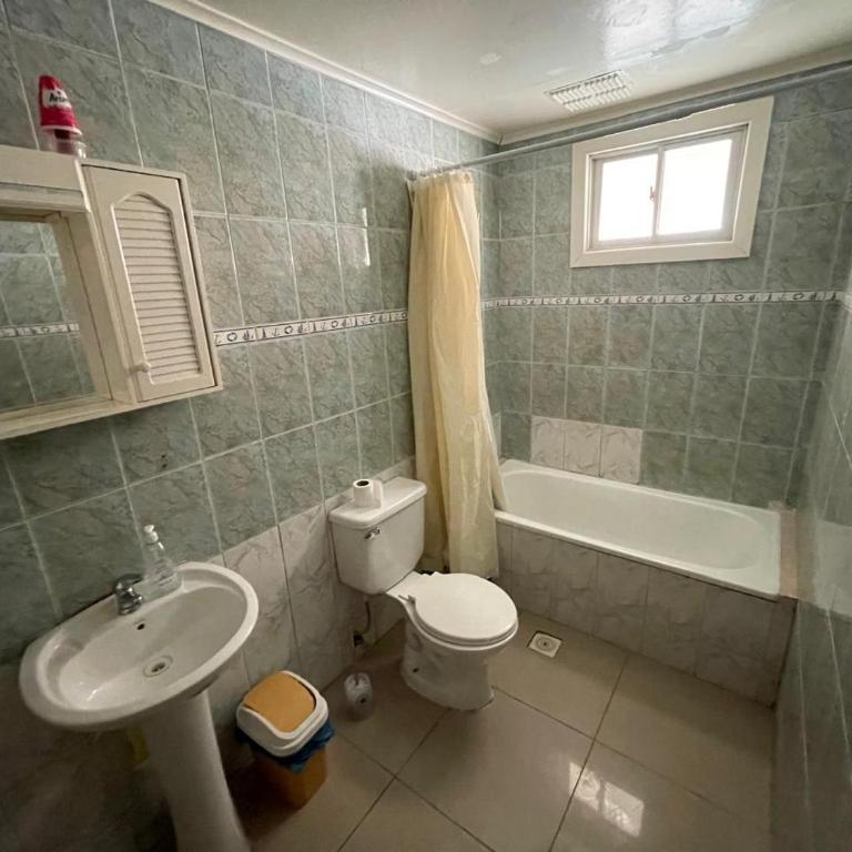 Hostal El Ancla - Double or Twin Room with Shared Bathroom - 8
