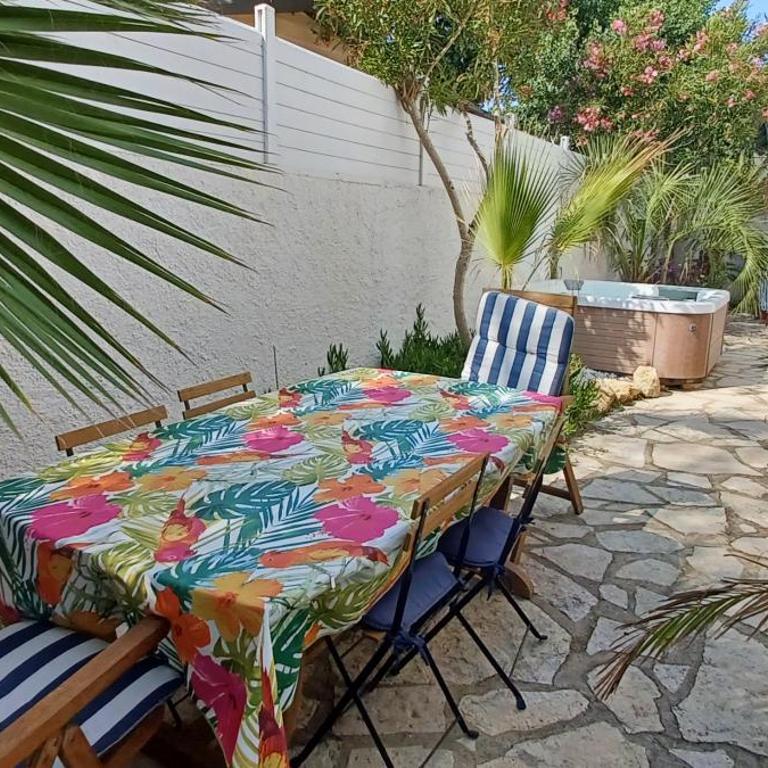 Appartement avec jardin et spa - One-Bedroom Apartment - 5