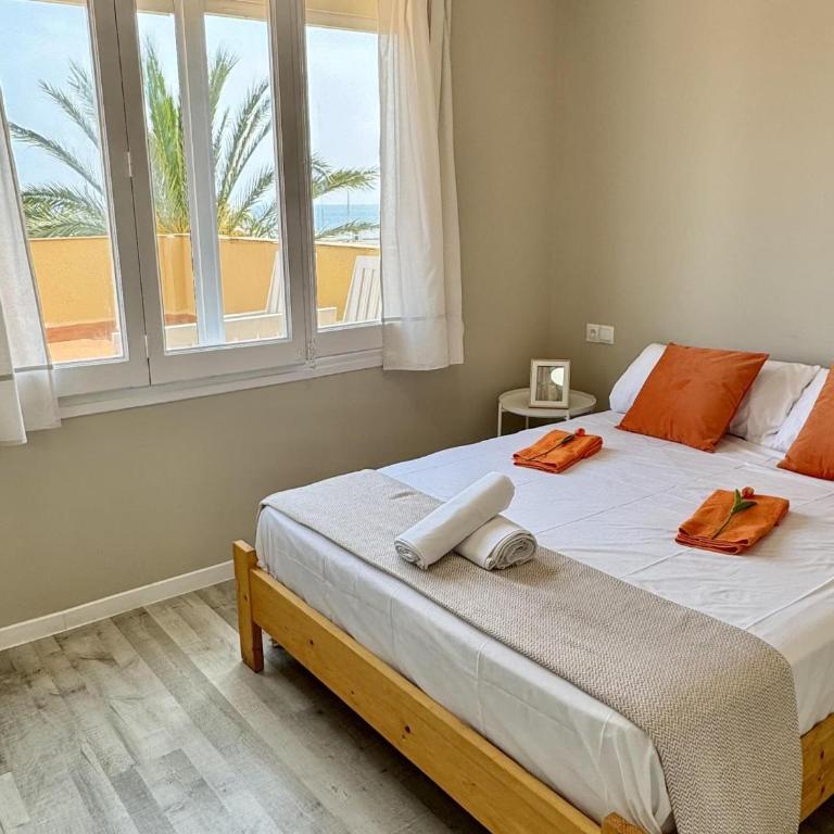 APARTBEACH ATICO SALOU y VISTAS CLUB NAUTICO - Apartamento - 5
