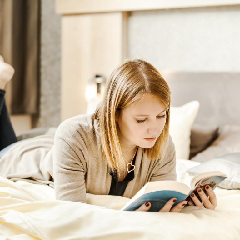 Sunny-Hill Frühstückshotel - Loipersdorf - Deluxe Doppelzimmer mit Balkon - 9