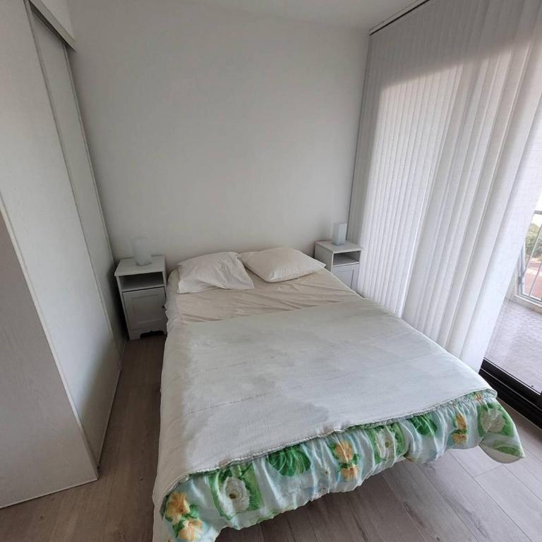 Quartier du port Appartement t4 pour 8 personnes N12 - Three-Bedroom Apartment with Sea View - 16