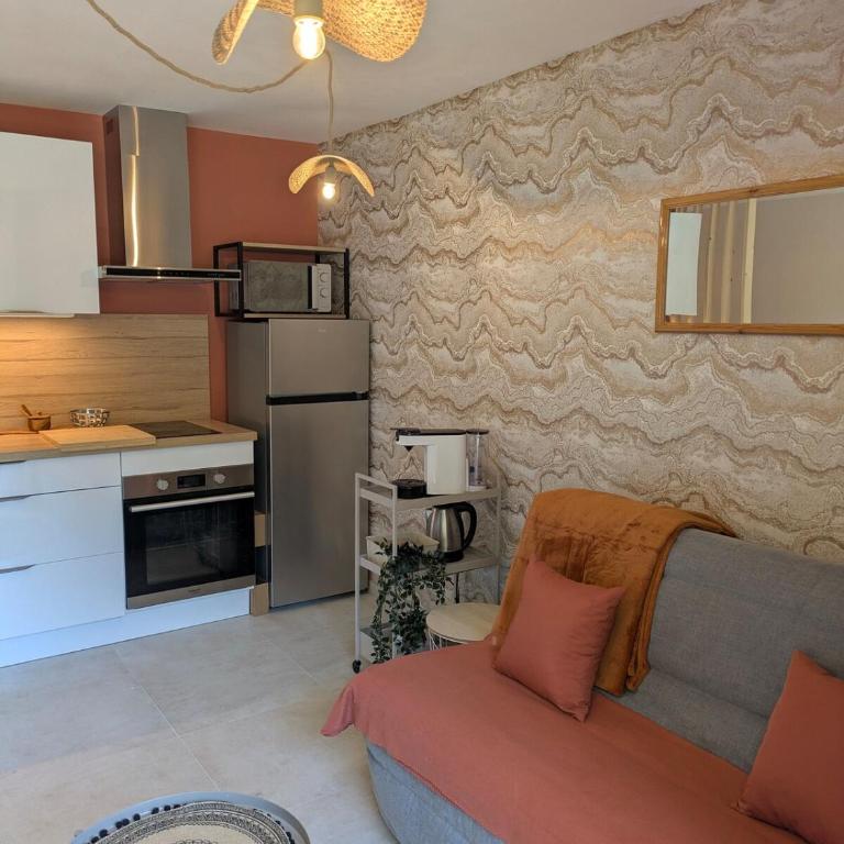 Face au lac avec parking, proche commerces - Appartement 1 Chambre - 20