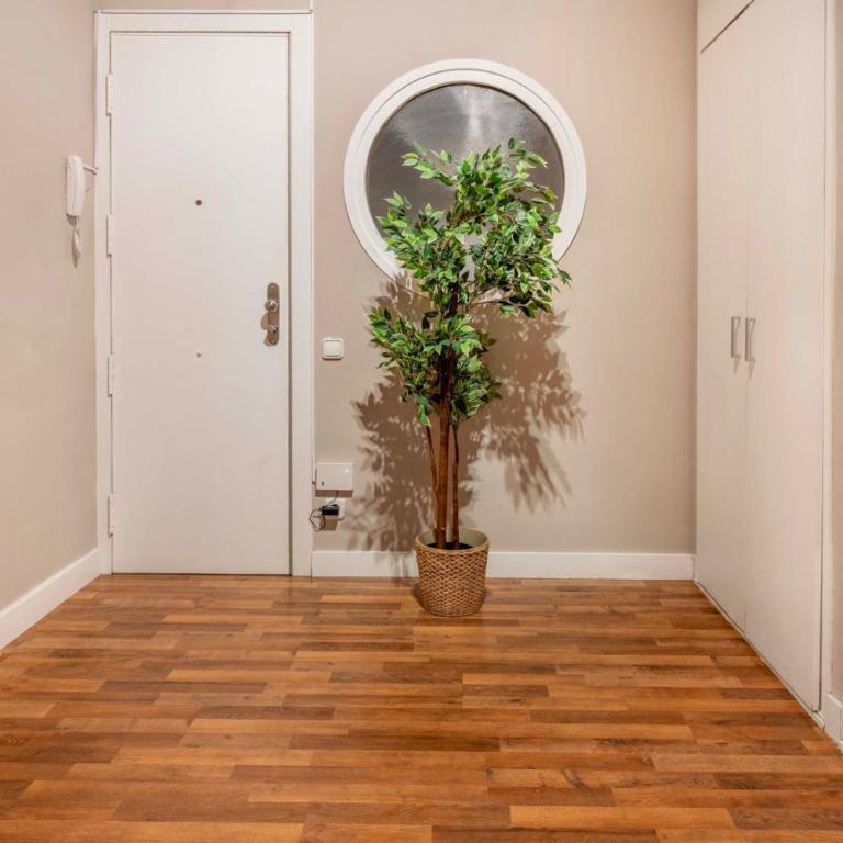 Sagrada familia Secret Apartment - Three-Bedroom Apartment - 33