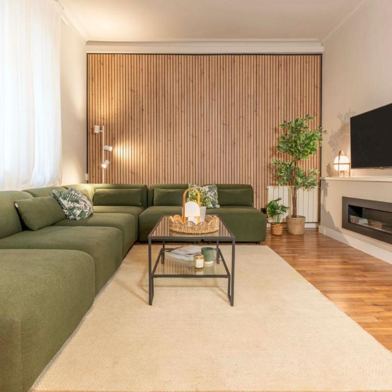 Sagrada familia Secret Apartment - Three-Bedroom Apartment - 4