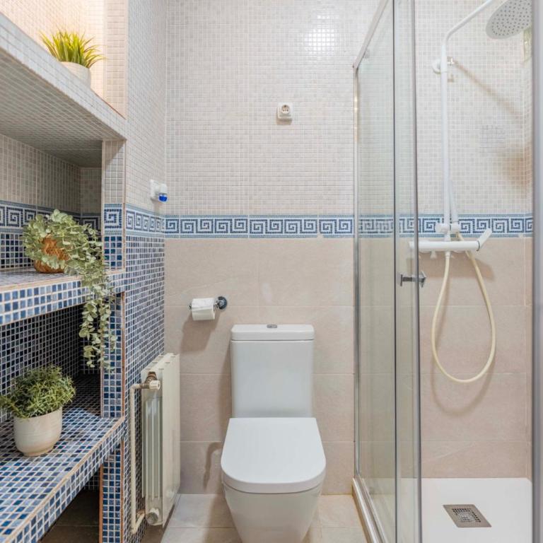 Sagrada familia Secret Apartment - Three-Bedroom Apartment - 40