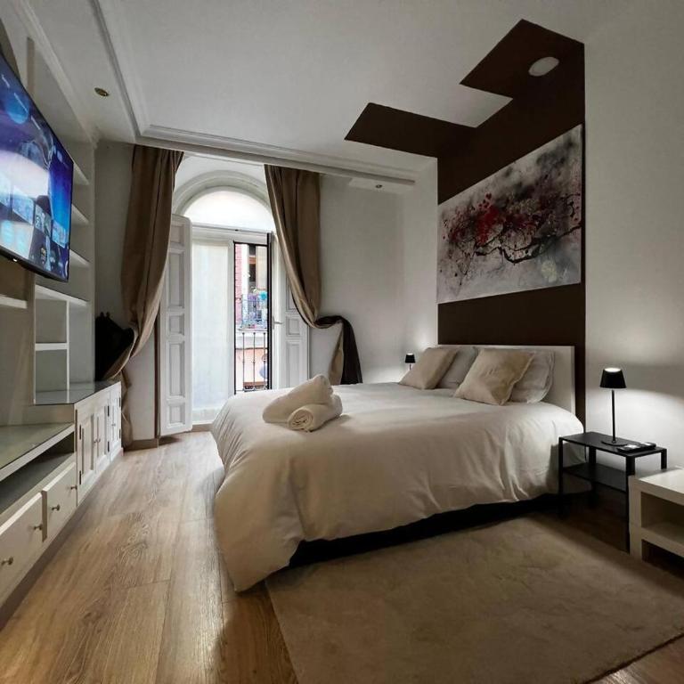 Plaza España B - Quadruple Room with Bathroom - 1