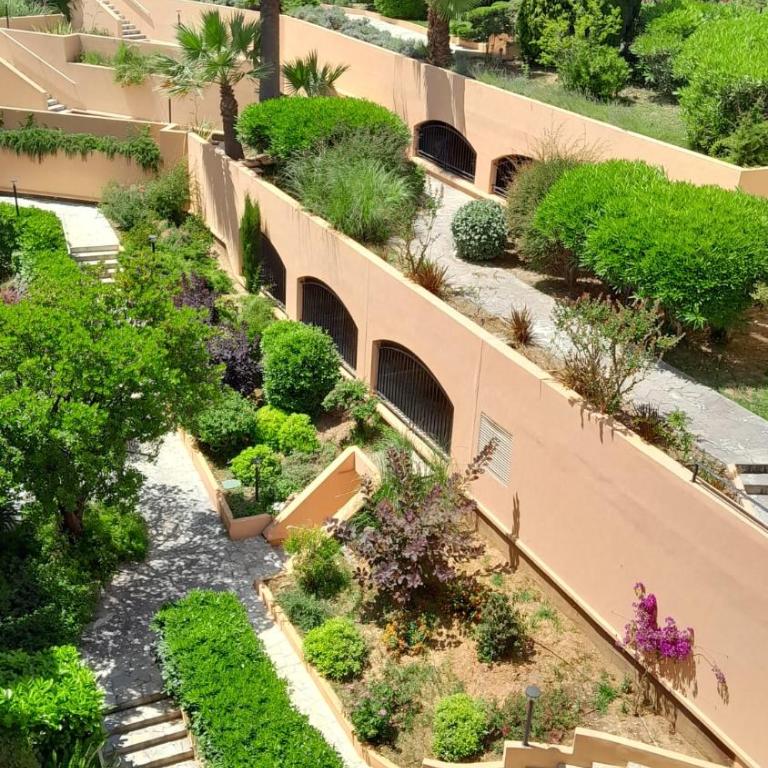 STUDIO BALCON CALME AVEC PARKING 5mn de la MER - Appartement 1 Chambre - 8