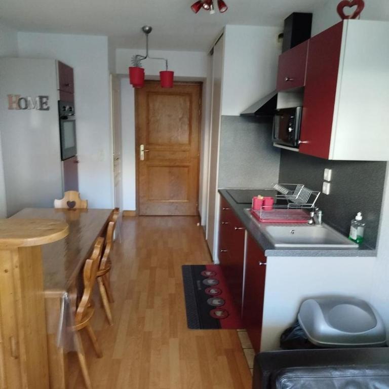 Petit cocon entre lac, golf et montagne, proche d'Annecy - Appartement avec Terrasse - 54