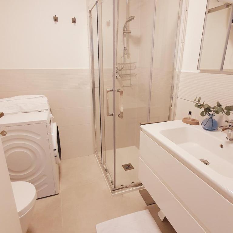 Residence Millefiori - Appartamento Deluxe con 2 Camere da Letto e Vista Giardino - 7