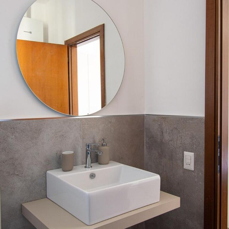Cozy and Bright Flat - Top Floor with Elevator - Appartamento con 1 Camera da Letto - 10