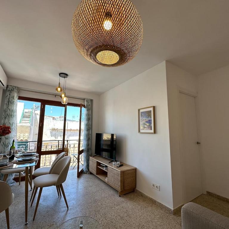 2 Bed Apartment Estepona Centre next to the Beach! - Apartamento de 2 dormitorios - 39