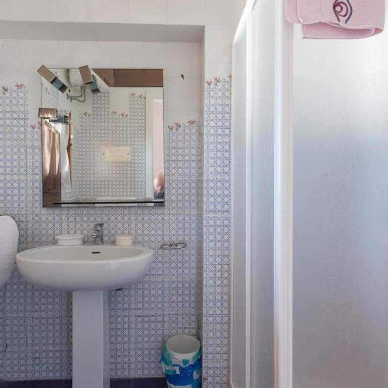 OLIVETTA Lipari - Villa con 2 Camere da Letto - 6