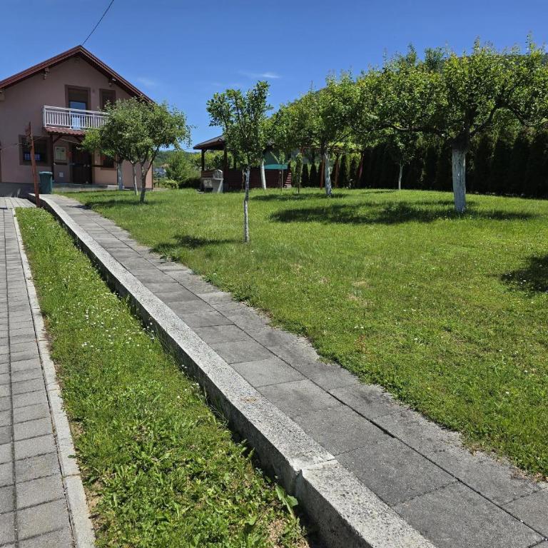 Villa Usivak for green quiet holiday near Sarajevo# TravelersAwards 2026 - Vila - 18