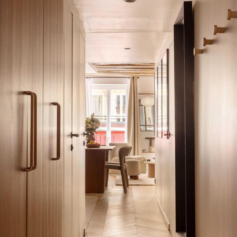 chic A C central apt - 2bdr 6p - faubourg s denis - Appartement - 20