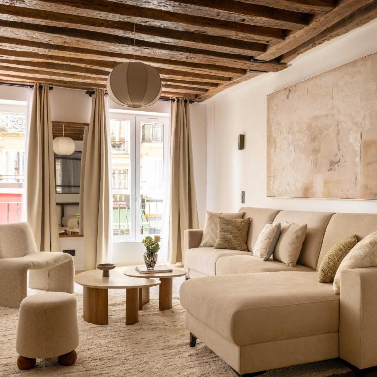 chic A C central apt - 2bdr 6p - faubourg s denis - Appartement - 2