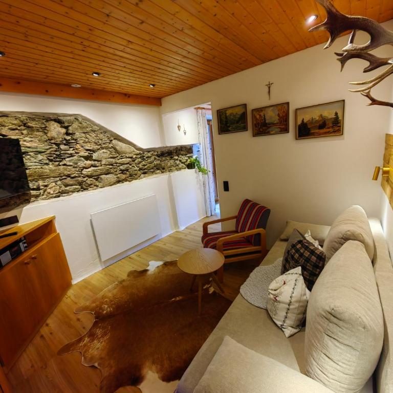 Gästehaus Groder - Standard Apartment mit 1 Schlafzimmer und Balkon - 10