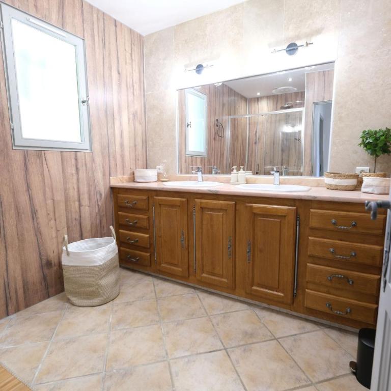 Villa overlooking the Alpilles Saint Remy de Provence LS1-454 - Villa 3 Chambres - 5