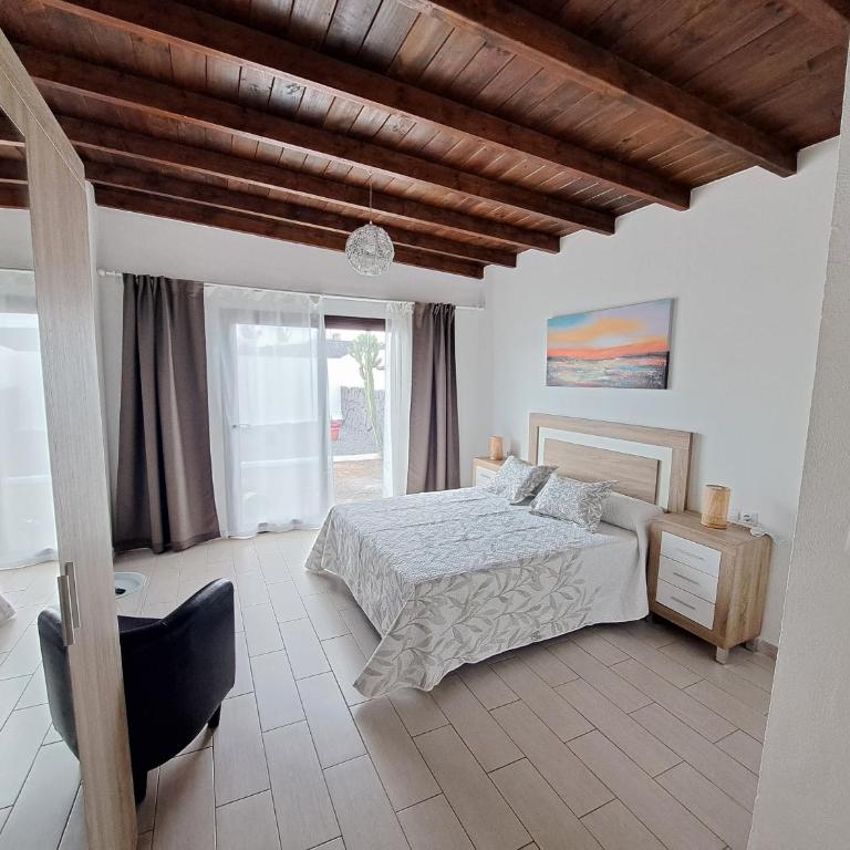Bella Blanca - One-Bedroom Apartment - 14