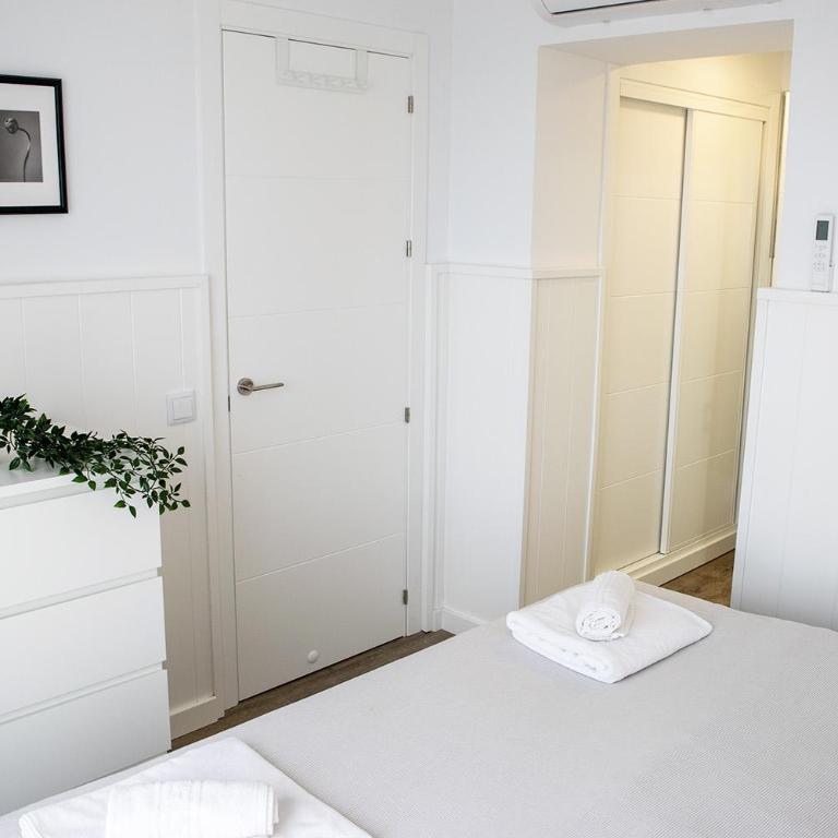 Ocean House Costa del Sol apartamentos varios by Costa del Sol Stay - One-Bedroom Apartment - 23