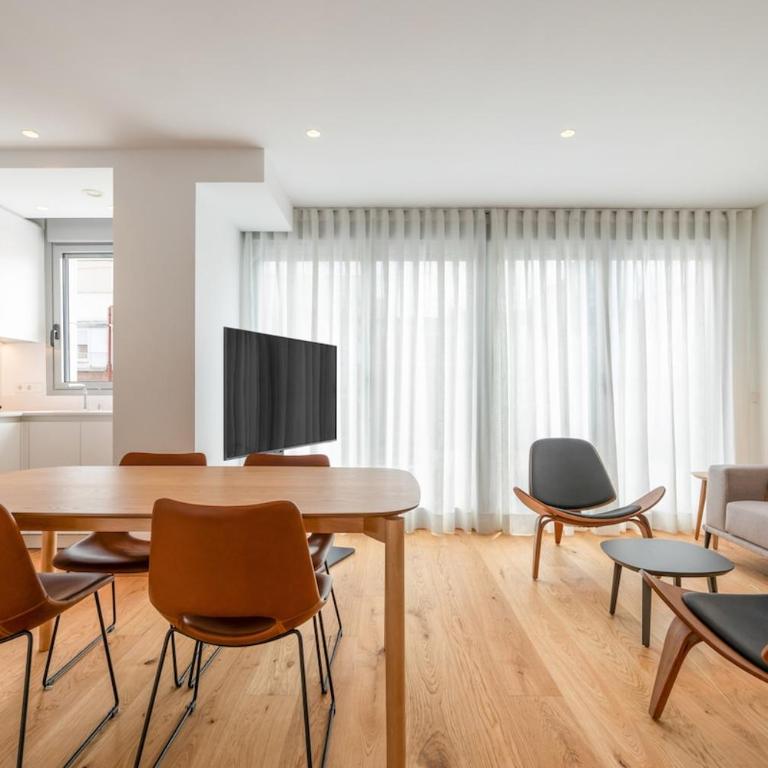 Spectacular Penthouse in Chamberí- Atico A - Two-Bedroom Apartment - 1