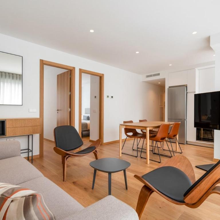 Spectacular Penthouse in Chamberí- Atico A - Two-Bedroom Apartment - 24