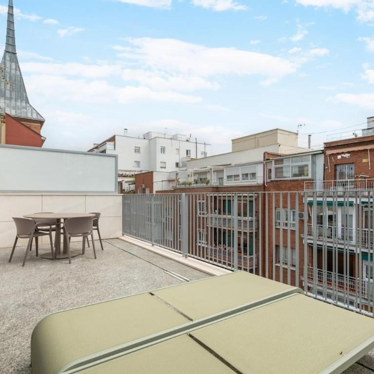 Spectacular Penthouse in Chamberí- Atico A - Two-Bedroom Apartment - 35