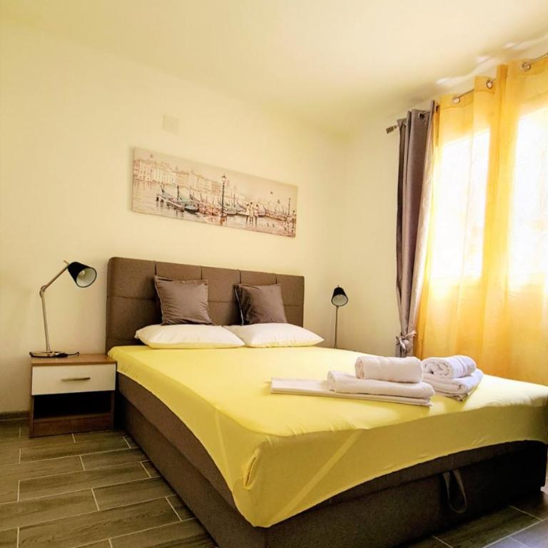 Apartment MMP - Two-Bedroom Apartment - 13