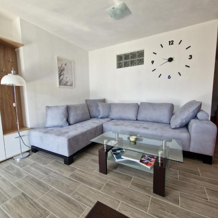 Apartment MMP - Two-Bedroom Apartment - 2