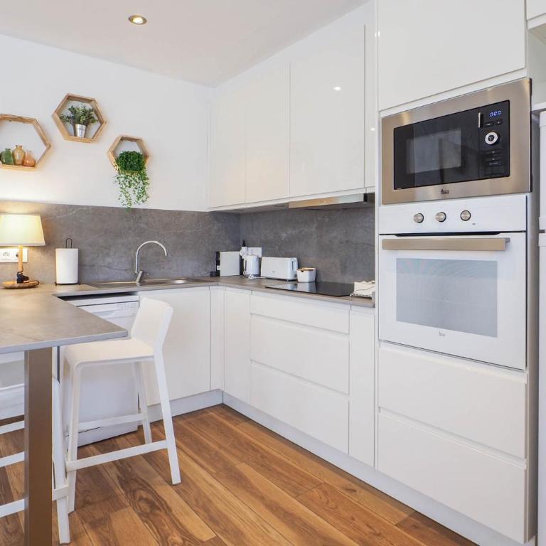 Preciosos Apartamentos Reformados en Son Bou - Casa de 2 dormitorios - 25