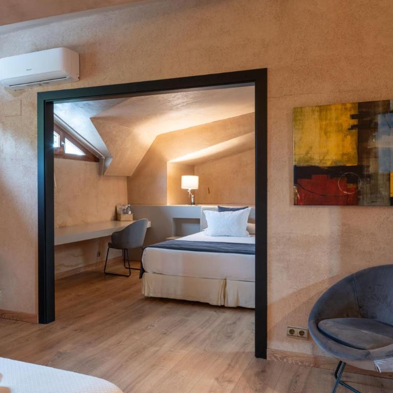 Hotel Xalet del Golf - Family Room - 1
