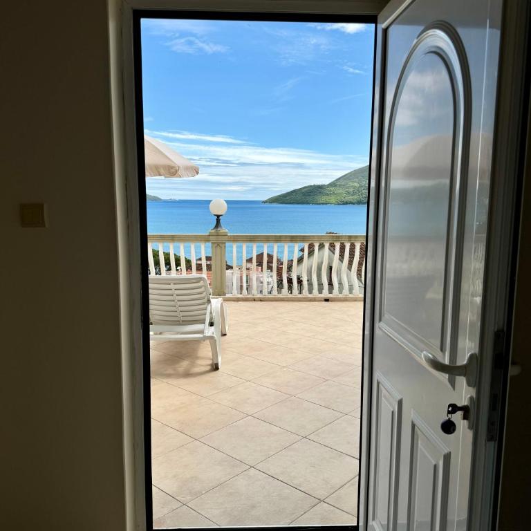 Boka Bay Apartments - Studio with Sea View - 27