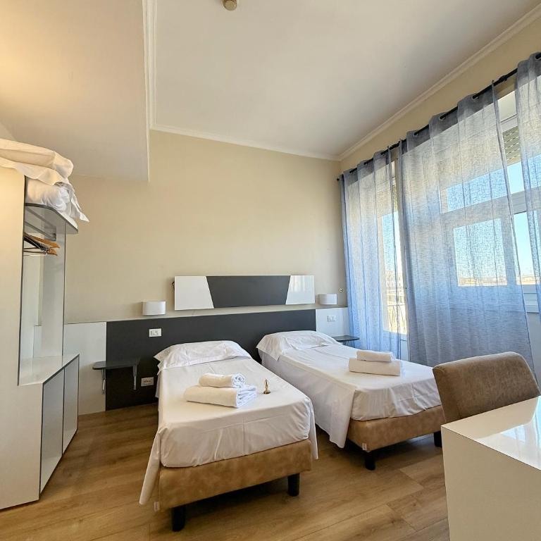 Hotel Laura - Twin Room - 1