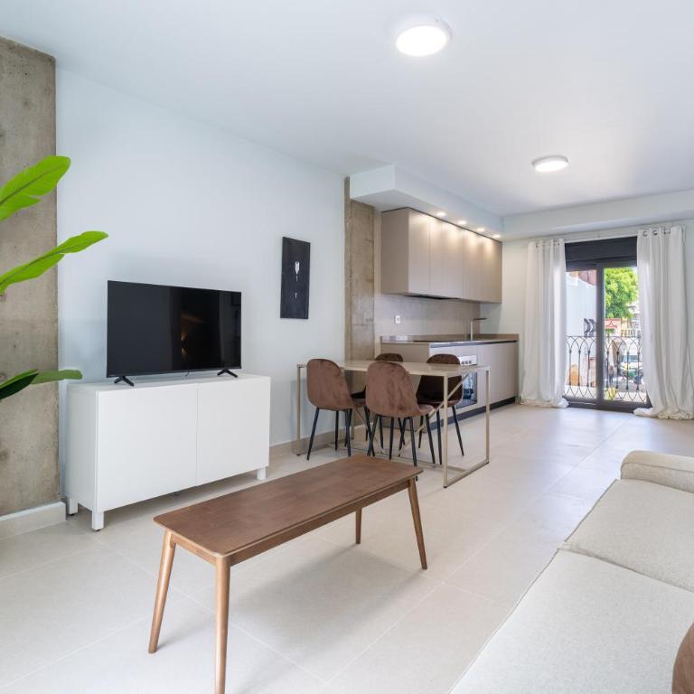 Moott Homes Suites Arco de Braulio Dúplex 4 - Apartamento de 2 dormitorios con balcón y terraza - 1