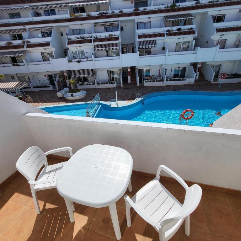 Las Floritas 2 - One-Bedroom Apartment - 1