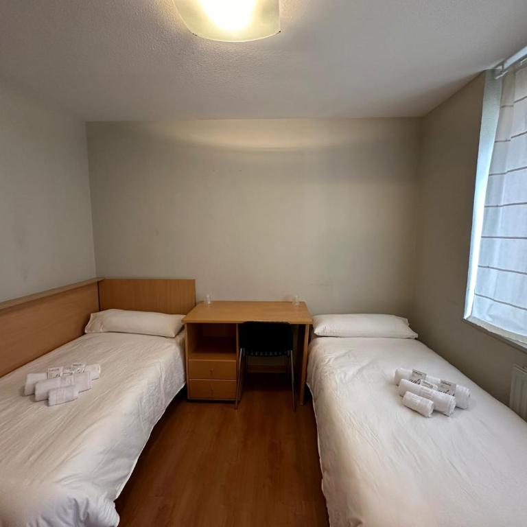 mikasita Pamplona Centro - student housing & coliving - Twin Room - 3