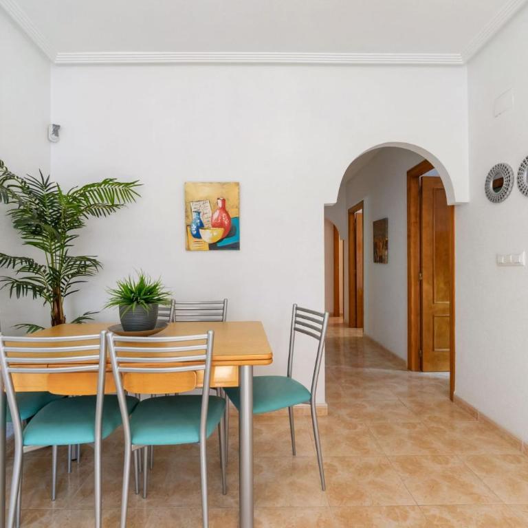 precioso apartamento soleado, con piscina, cerca del mar - Apartamento de 2 dormitorios - 3