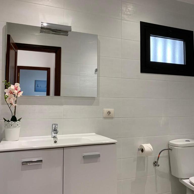 Palm villa - Three-Bedroom Villa - 6