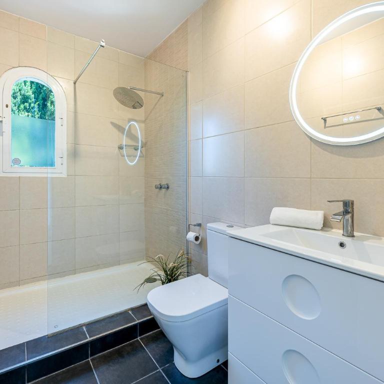 Stunning 6 Bed Villa Private Pool Mijas Gol - Villa - 18