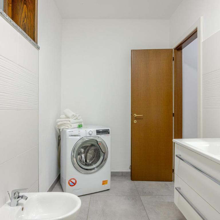 Holiday Residence with Private Garden - Appartamento con 2 Camere da Letto - 17