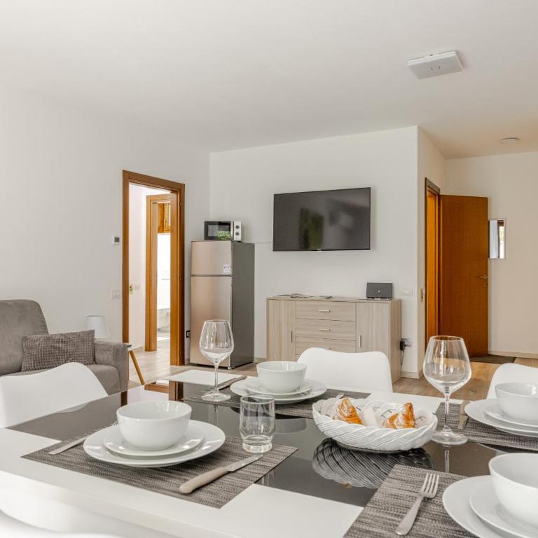Holiday Residence with Private Garden - Appartamento con 2 Camere da Letto - 7