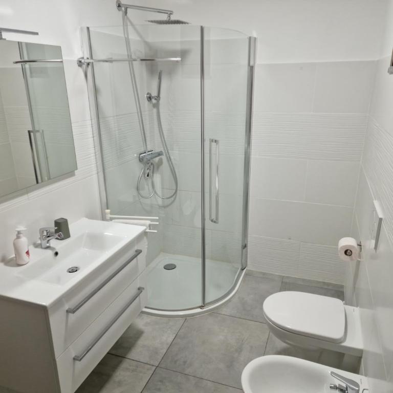 Holiday Residence with Private Garden - Appartamento con 2 Camere da Letto - 19