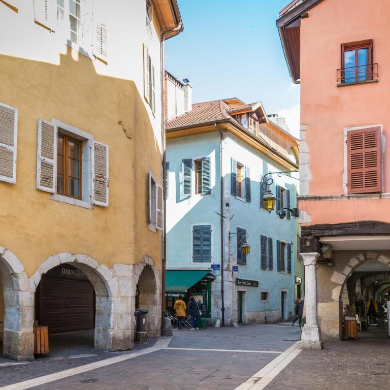 Le Semnoz - studio with mezzanine in the heart of the old town - Monolocale - 10