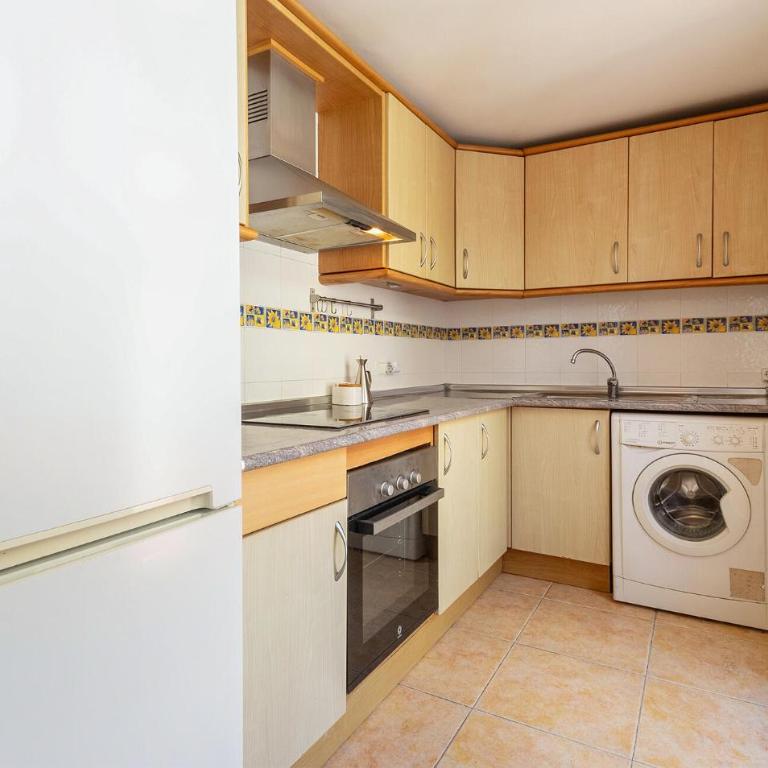 Lovely Home In Santa Pola With Wifi - Casa de 2 dormitorios - 10