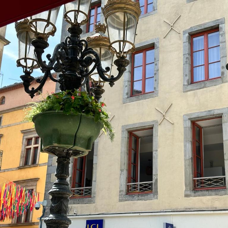 La magie de Carnot Meublé de tourisme 3 étoiles - Apartment with City View - 12