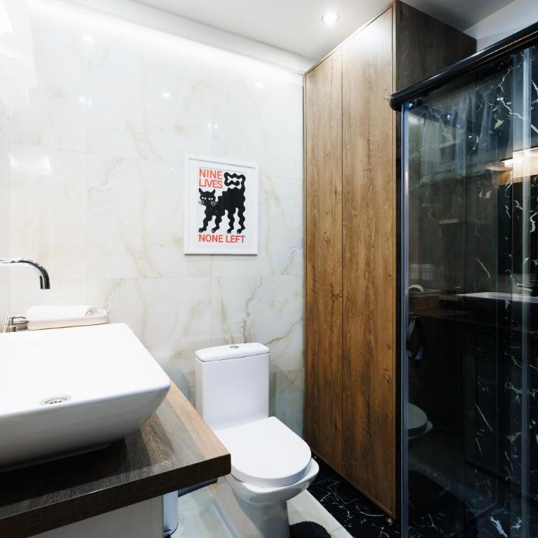 Harmonic Nest 3min to Republic Square Renovated - Three-Bedroom Apartment - 12
