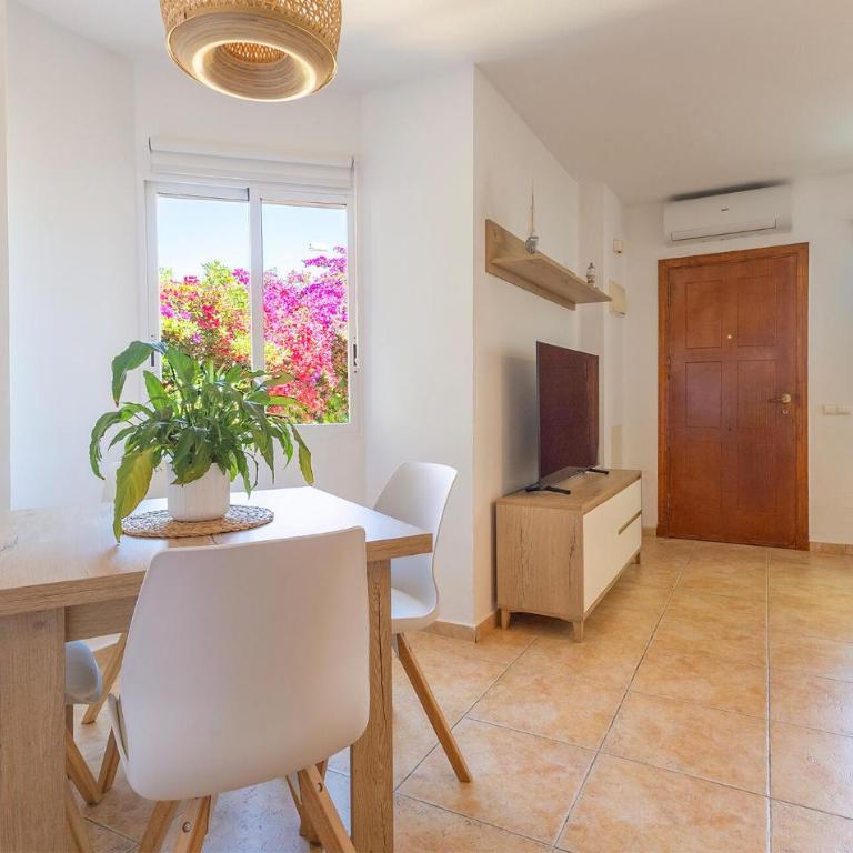 Lovely Home In Santa Pola With Wifi - Casa de 2 dormitorios - 3